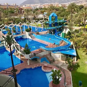  Apartment Benalbeach, Primera Linea